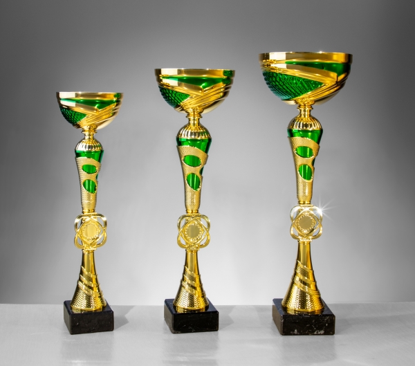 Pokal ohne Deckel
